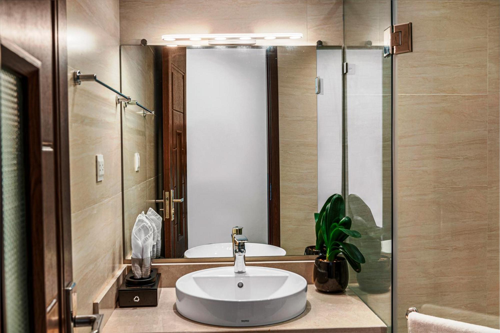 Harmony Halong Hotel Халонг Экстерьер фото