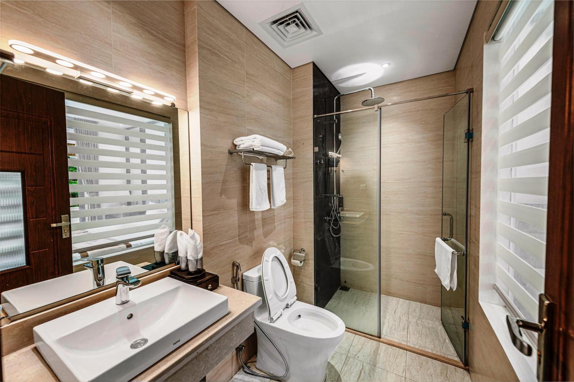 Harmony Halong Hotel Халонг Экстерьер фото